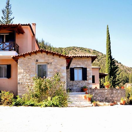 Elegant Stone Mansion In Historic Mystras Lägenhet Exteriör bild